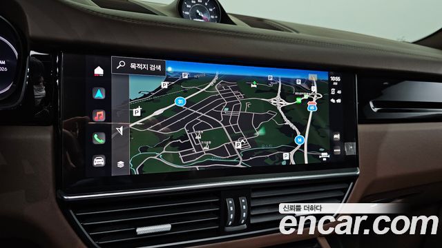 Porsche Cayenne 2022 — photo 21