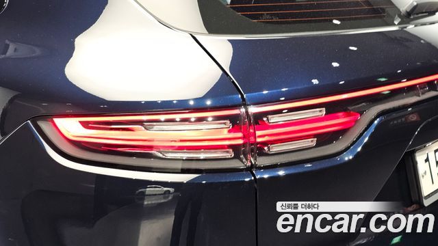 Porsche Cayenne 2022 — photo 9