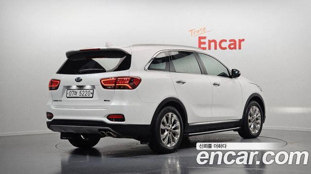 Kia Sorento 2018 — photo 2