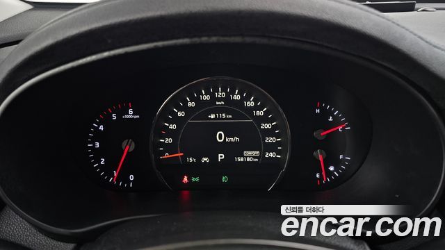 Kia Sorento 2018 — photo 8