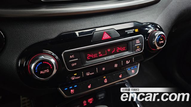 Kia Sorento 2018 — photo 15