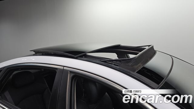 Hyundai Genesis 2016 — photo 19
