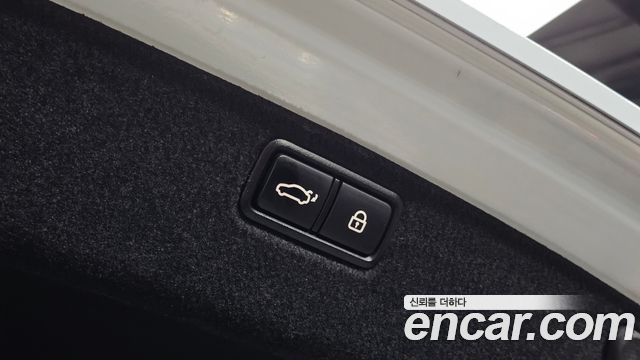 Hyundai Genesis 2016 — photo 20