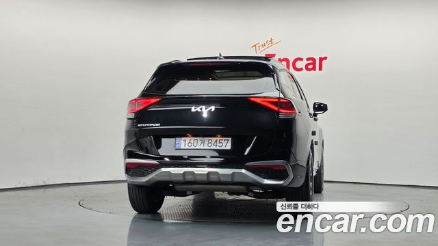 Kia Sportage 2023 — photo 4