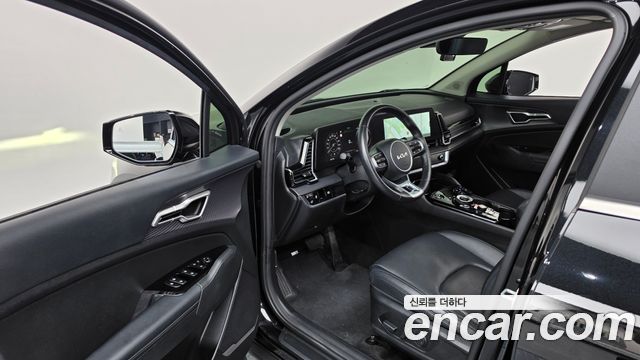 Kia Sportage 2023 — photo 13