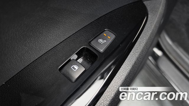 Kia Sportage 2023 — photo 29