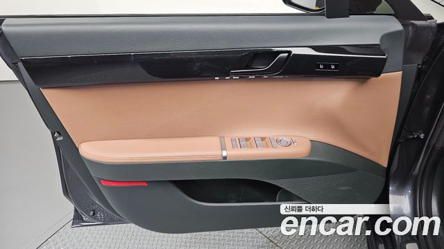 Hyundai Grandeur 2023 — photo 14
