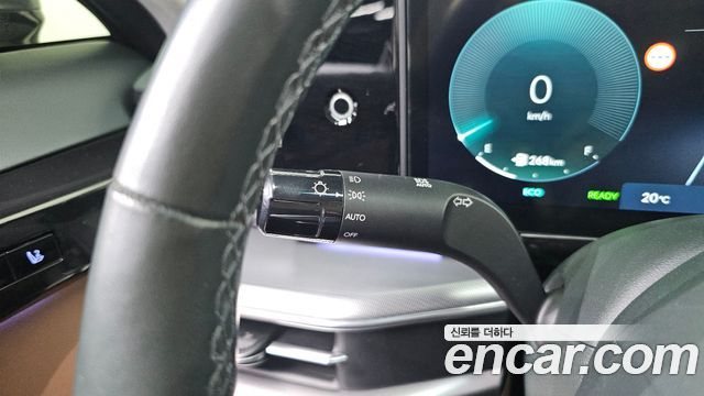 Hyundai Grandeur 2023 — photo 36