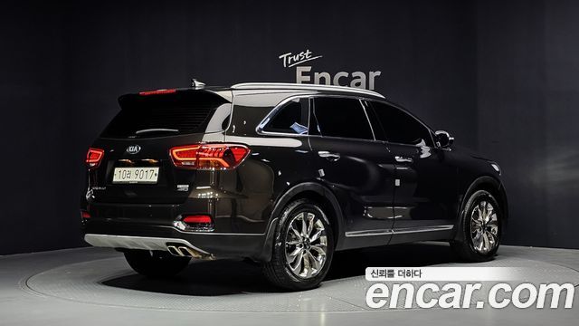 Kia Sorento 2018 — photo 2