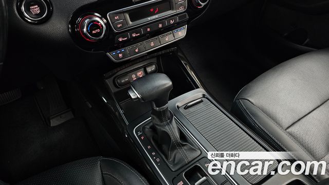 Kia Sorento 2018 — photo 12