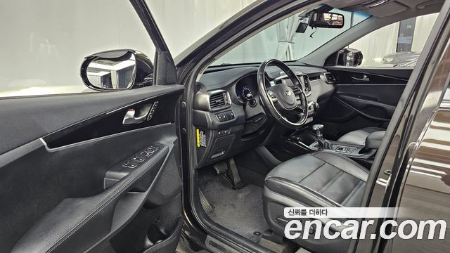 Kia Sorento 2018 — photo 13