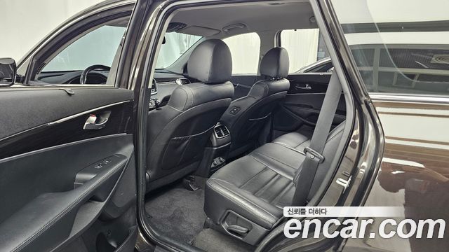 Kia Sorento 2018 — photo 17