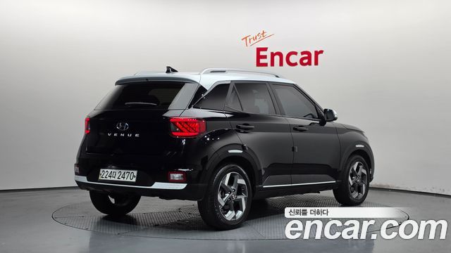 Hyundai Venue 2020 — photo 2