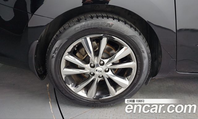 Kia Canival 2019 — photo 5