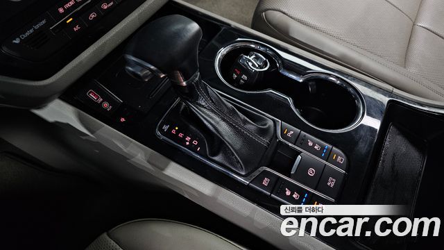 Kia Canival 2019 — photo 12