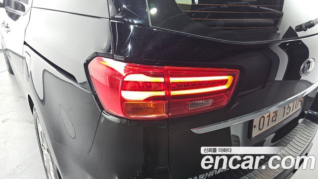 Kia Canival 2019 — photo 9