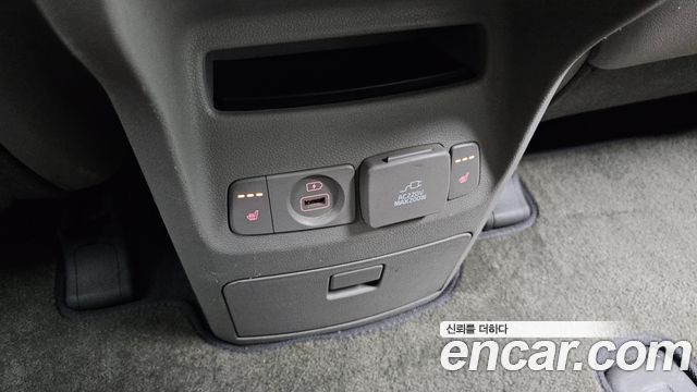 Kia Canival 2019 — photo 29