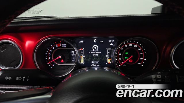 Jeep Wrangler 2021 — photo 11
