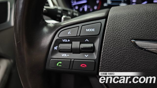 Genesis G80 2018 — photo 29