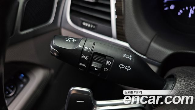 Genesis G80 2018 — photo 34