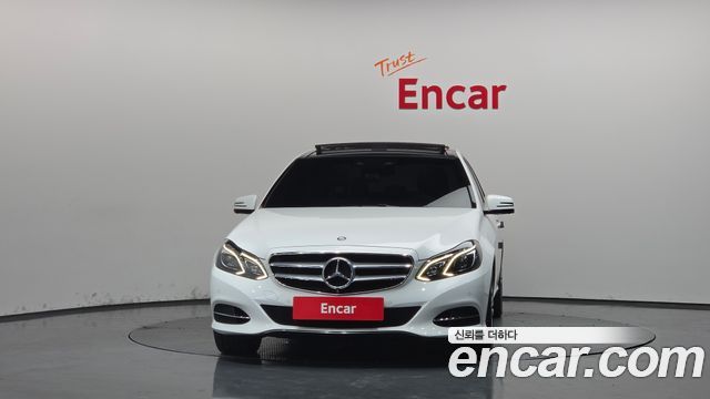 Mercedes-Benz E-Class 2016 — photo 3
