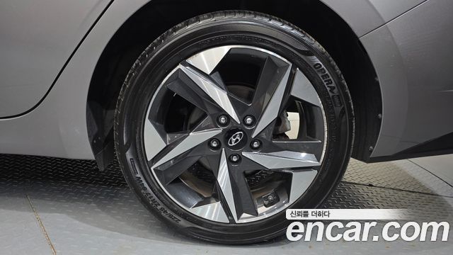 Hyundai AVANTE 2022 — photo 7