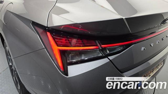 Hyundai AVANTE 2022 — photo 9