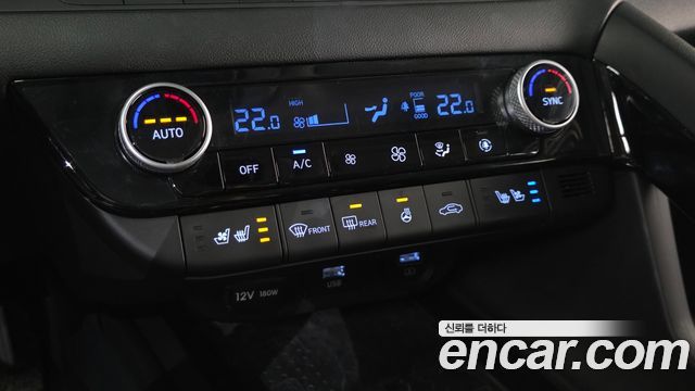 Hyundai AVANTE 2022 — photo 30