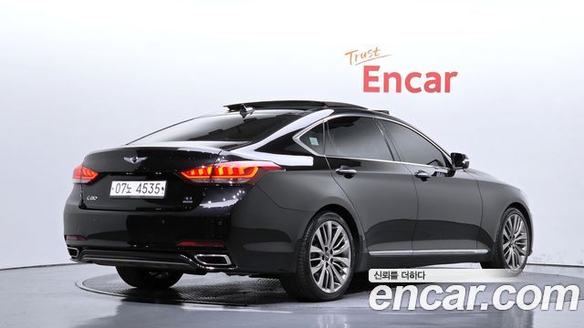 Genesis G80 2018 — photo 2