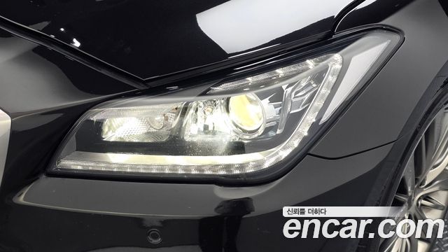 Genesis G80 2018 — photo 8