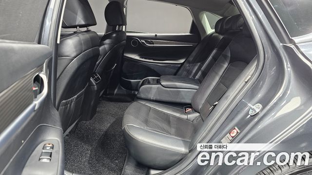 Hyundai Grandeur 2018 — photo 17