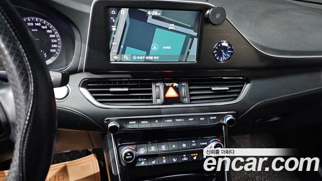 Hyundai Grandeur 2018 — photo 18