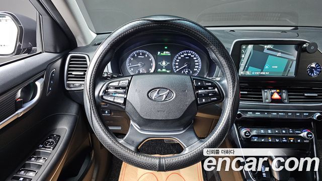 Hyundai Grandeur 2018 — photo 19