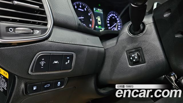 Hyundai Grandeur 2018 — photo 24