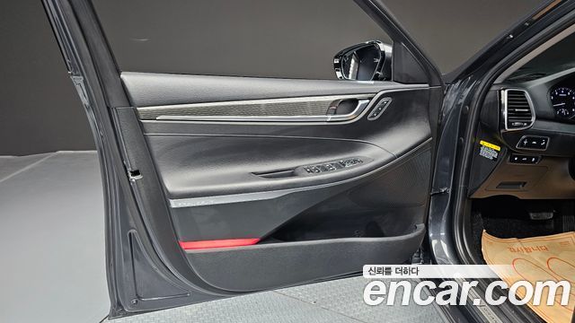 Hyundai Grandeur 2018 — photo 14
