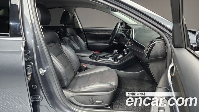 Hyundai Grandeur 2018 — photo 16