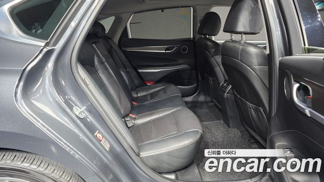 Hyundai Grandeur 2018 — photo 28
