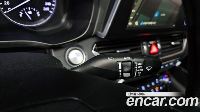 Hyundai Grandeur 2018 — photo 29