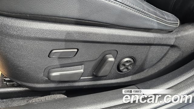 Hyundai Grandeur 2018 — photo 31
