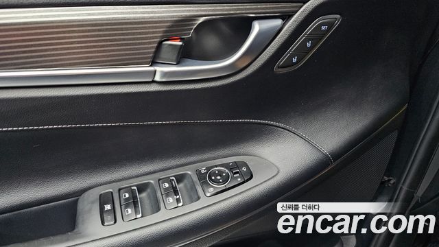 Hyundai Grandeur 2018 — photo 33