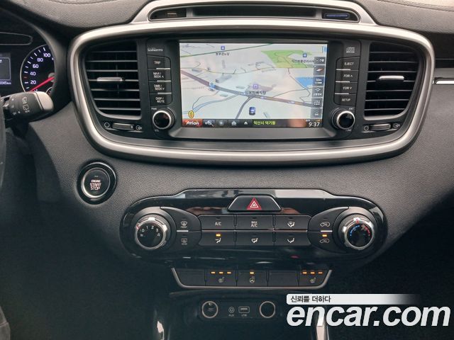 Kia Sorento 2015 — photo 8