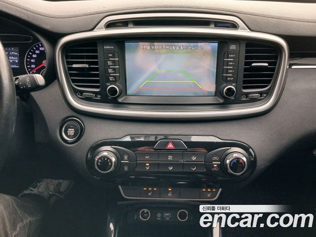 Kia Sorento 2015 — photo 9