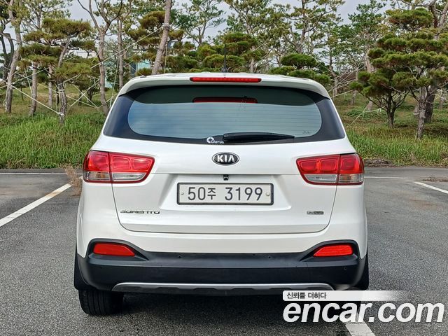 Kia Sorento 2015 — photo 16