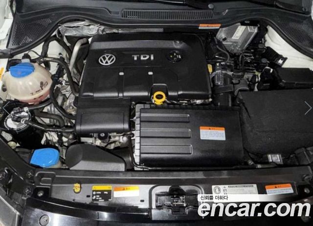Volkswagen Polo 2016 — photo 13