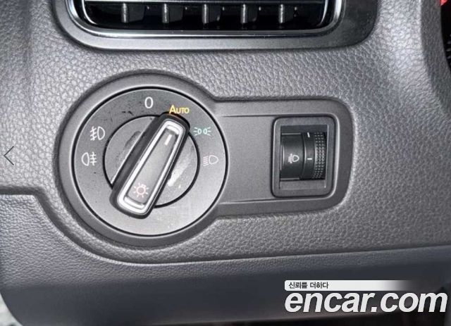 Volkswagen Polo 2016 — photo 15