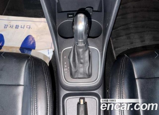 Volkswagen Polo 2016 — photo 18