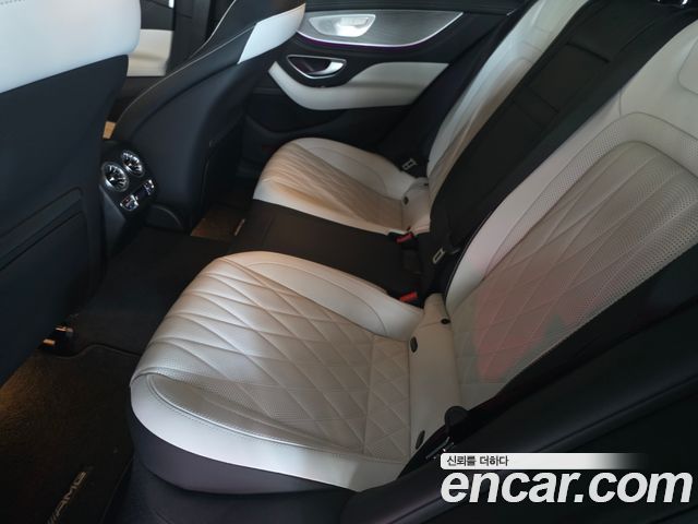 Mercedes-Benz AMG GT 2023 — photo 9