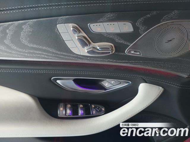 Mercedes-Benz AMG GT 2023 — photo 10