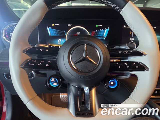 Mercedes-Benz AMG GT 2023 — photo 11