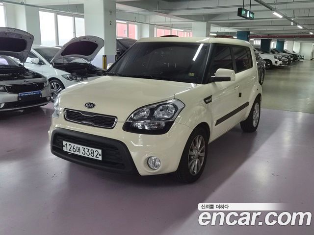 Kia Soul 2012 — photo 1